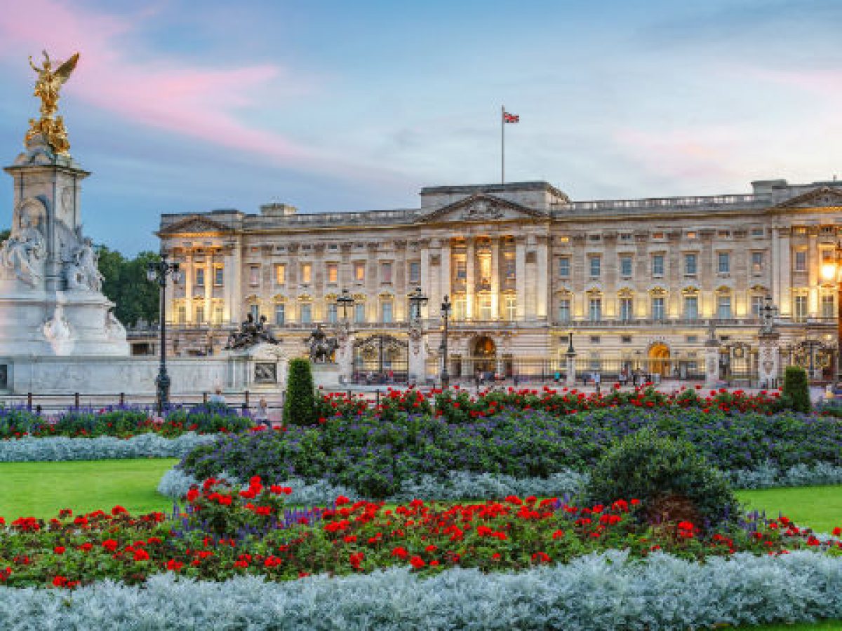 Visit Buckingham Palace Guide Inside Buckingham Palace Tour